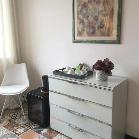 Chez Montiz לינה וארוחת בוקר