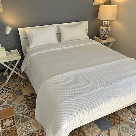 Chez Montiz Bed & Breakfast Montazels