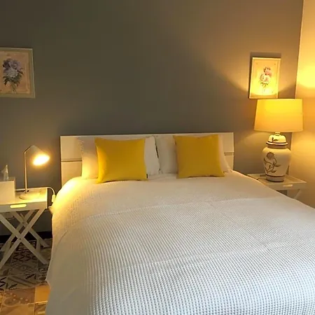 Bed and breakfast Chez Montiz 3*